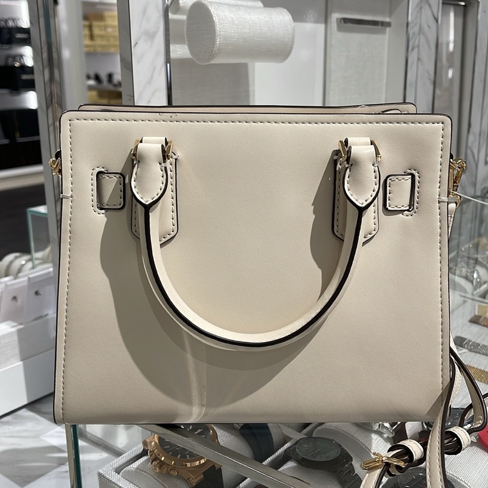 MICHAEL KORS Hamilton Small Two-Tone Satchel
COLOR GOLDEN ROD MULTI
NWT - Picture 7 of 16